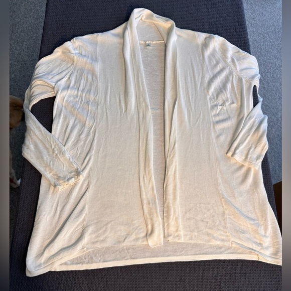 🎉Cyrus Open Front Lightweight Cream Cardigan Sweater EUC Size Medium - Picture 6 of 9